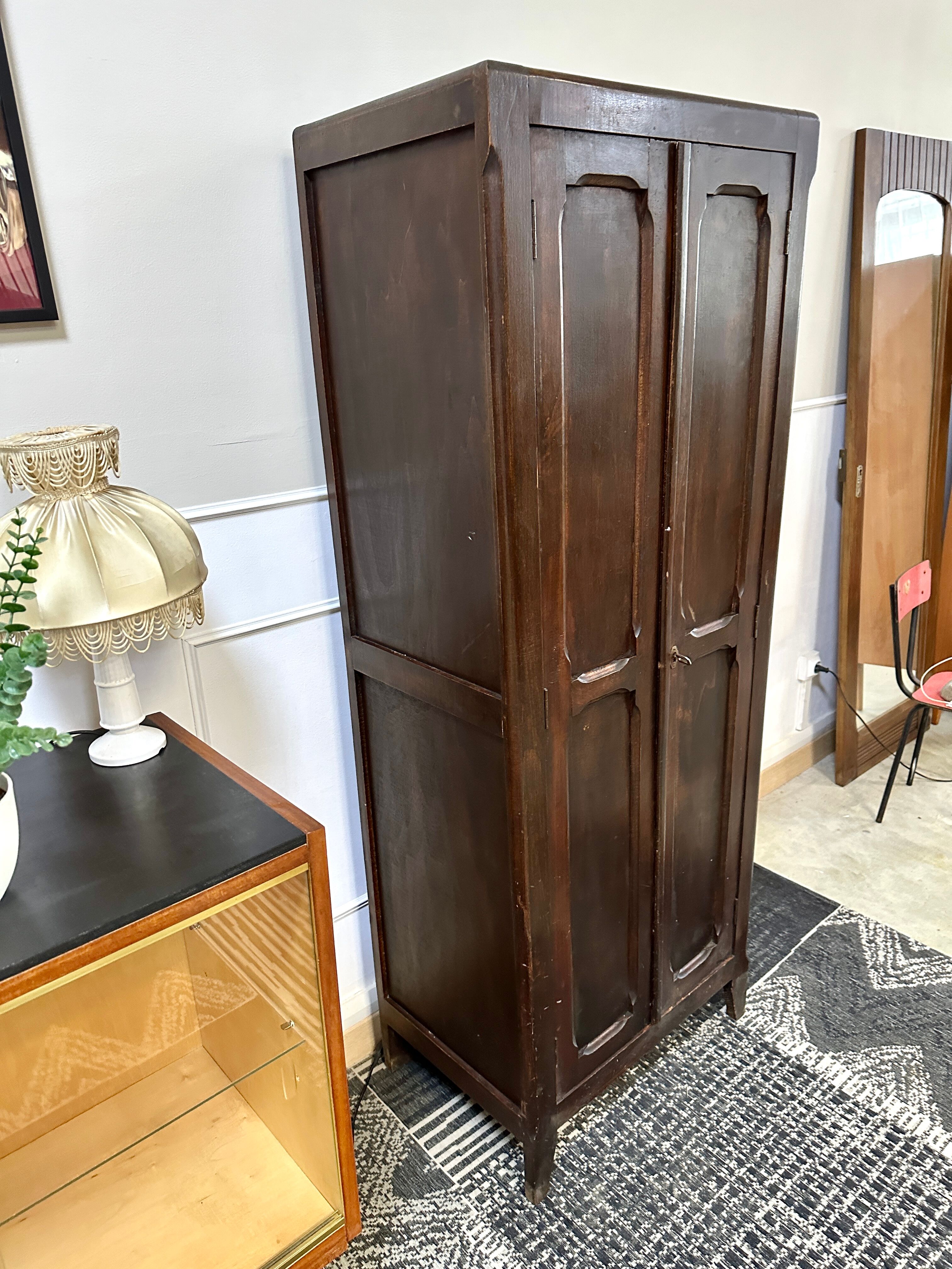 Parisian cabinet man standing