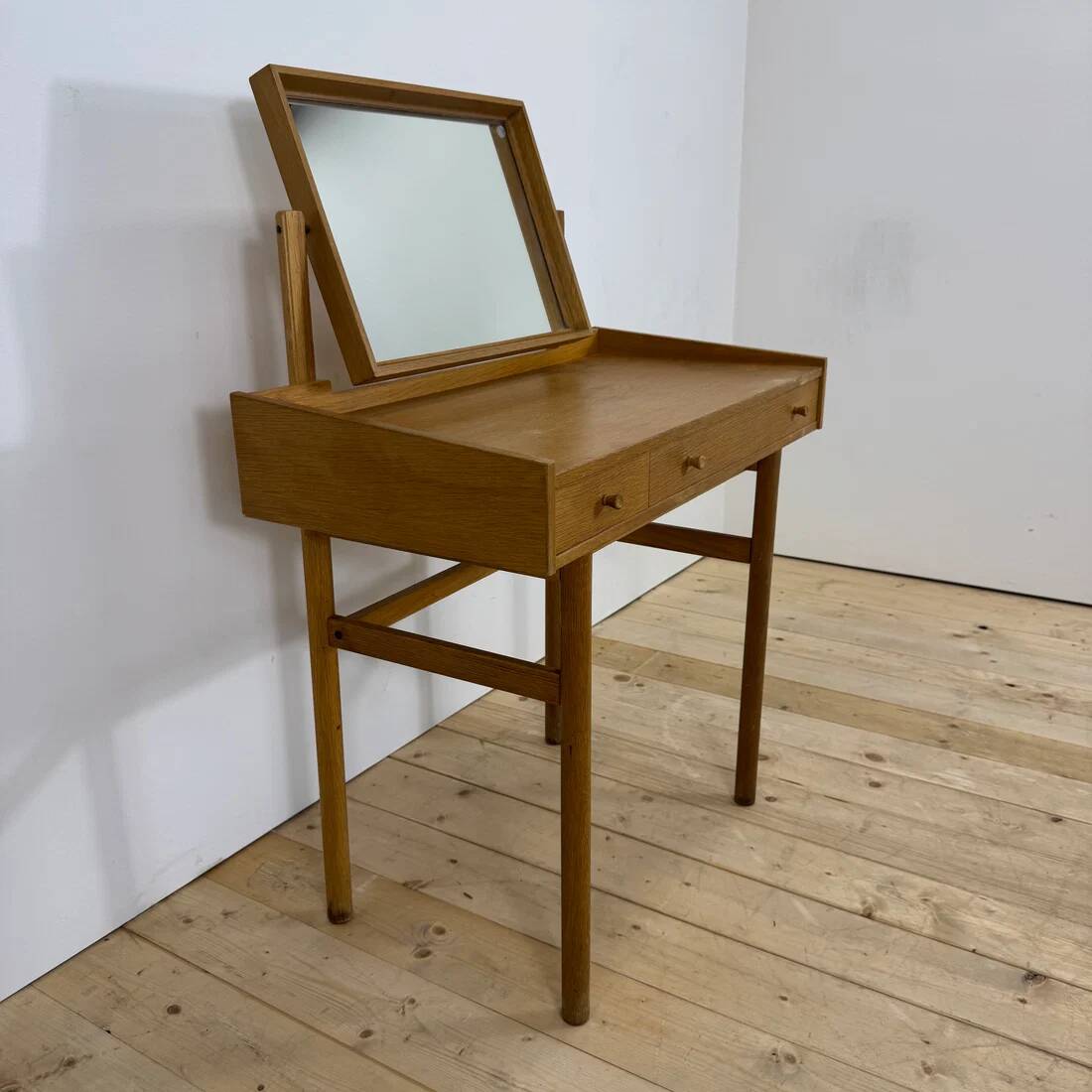 Table de maquillage en teck avec miroir, Danemark 1960