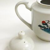 Japanese-style porcelain teapot