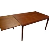 Extendable teak dining table, 1960s