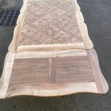 Louis XV extendable dining table, renovated, walnut, 250cm, 18th century.