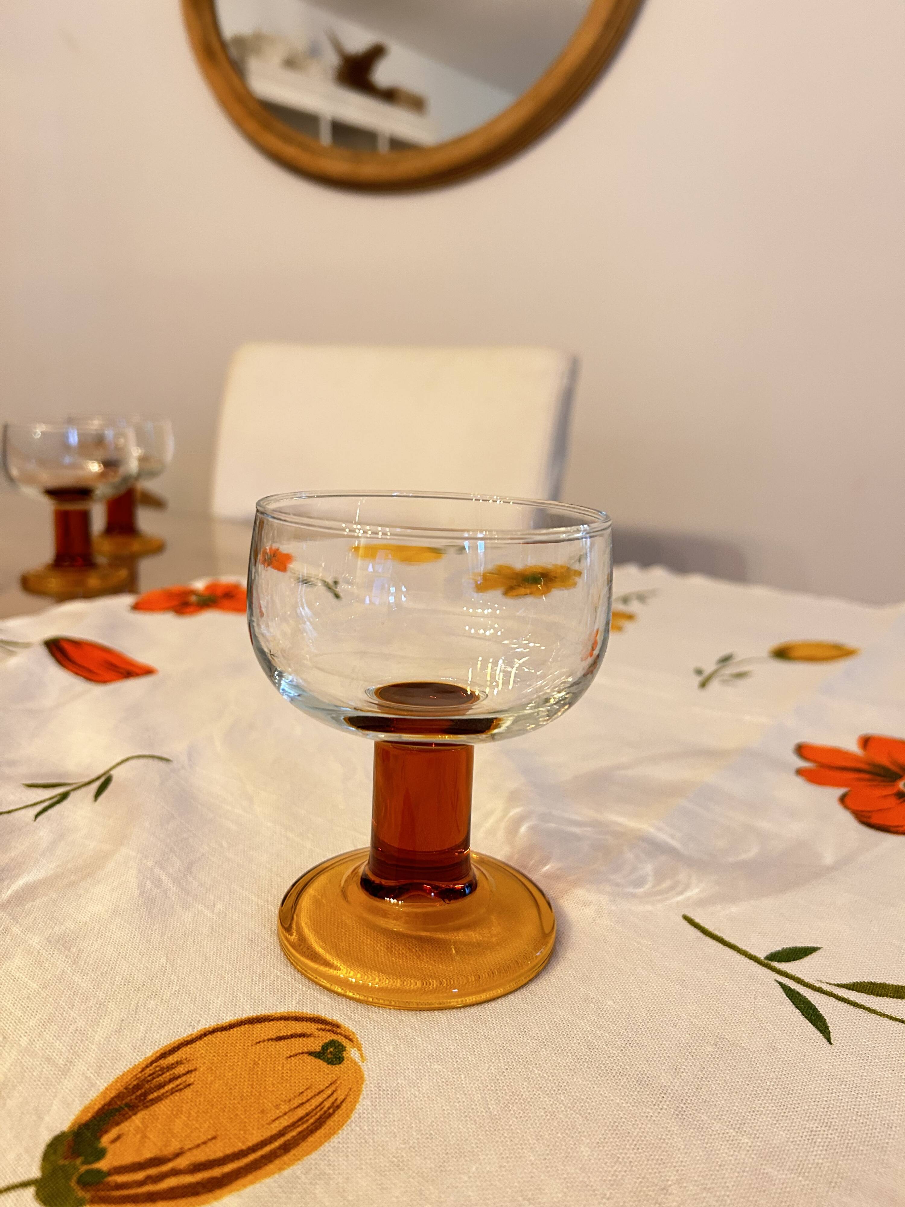 Verre à pied année 70