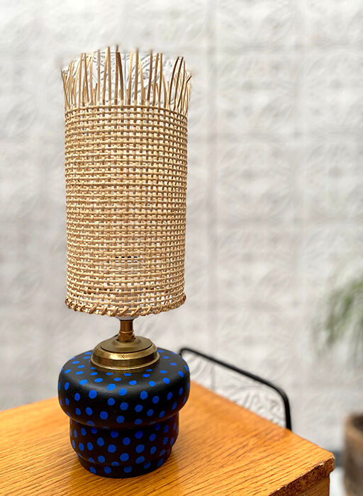 Bedside lamp blue peas