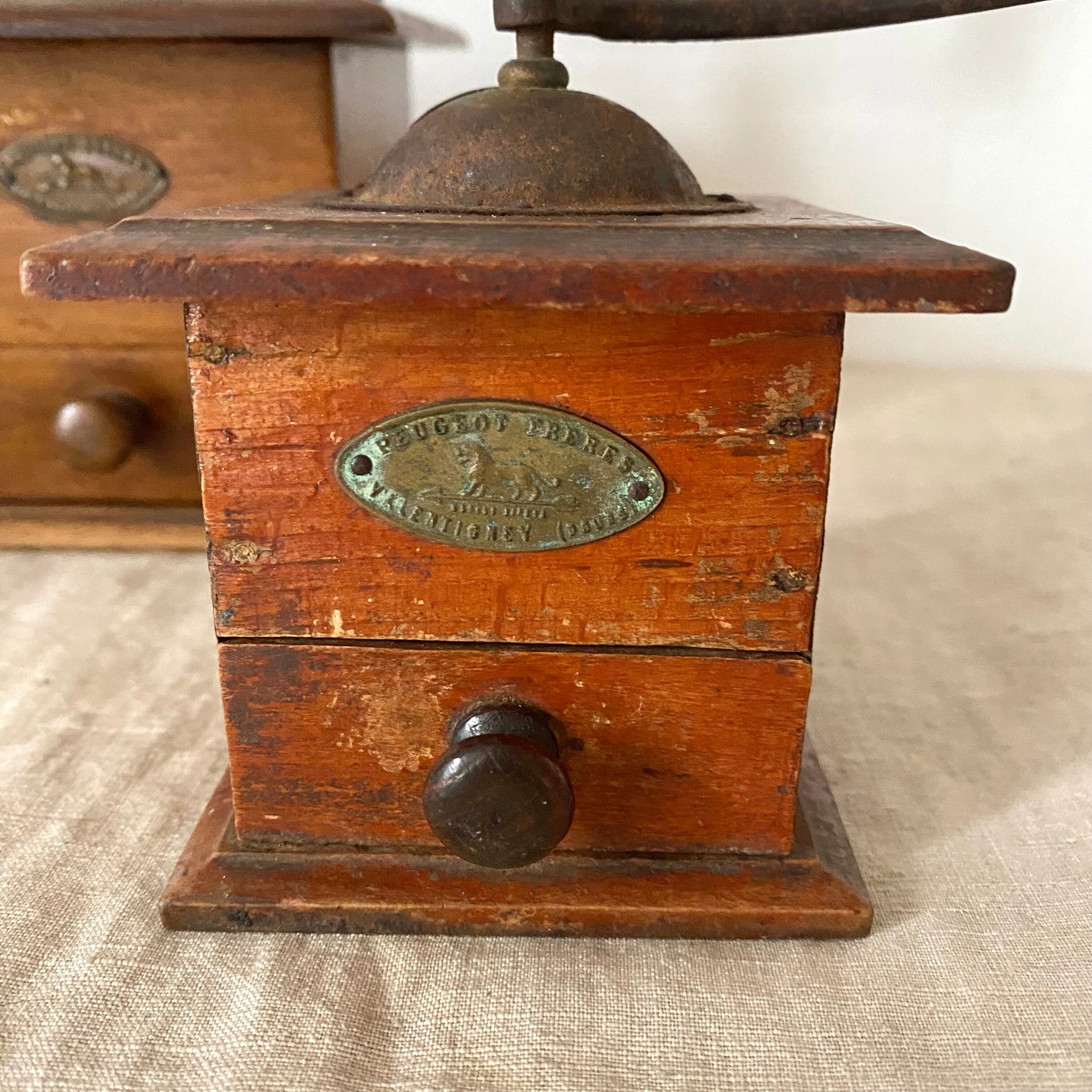 Old miniature peugeot frères coffee grinder