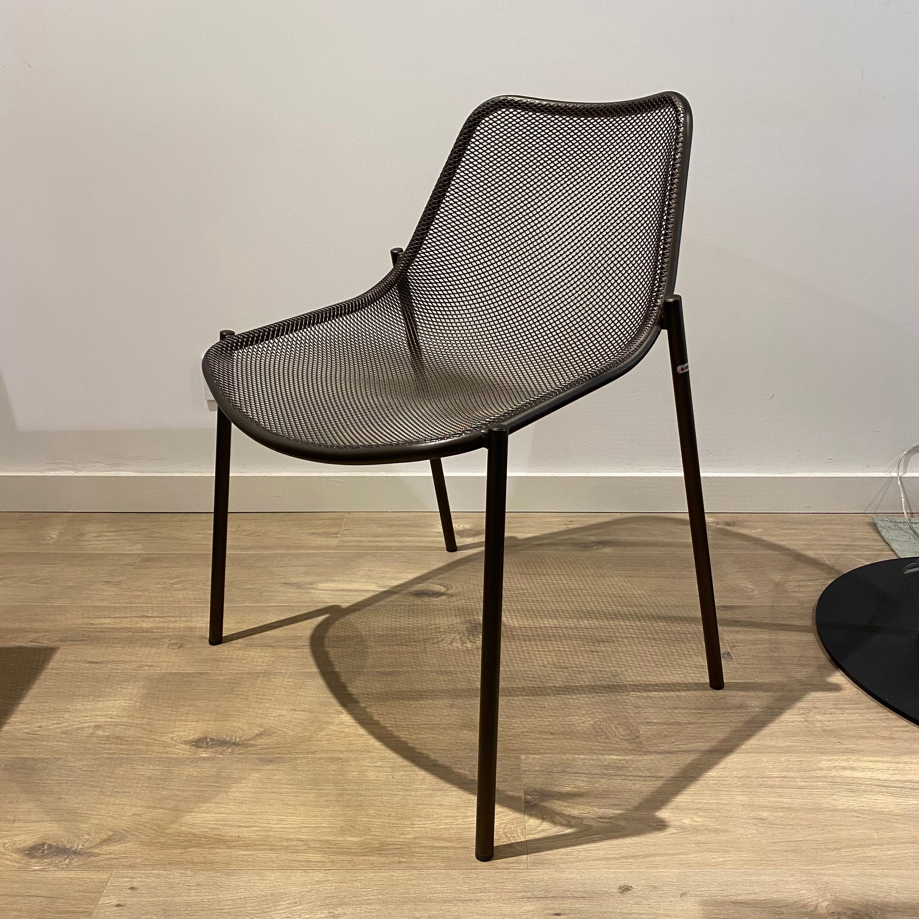Round Chair - Emu