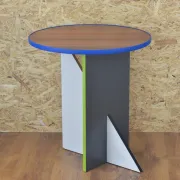 Handmade coffee table for self-assembly, made from recycled materials.