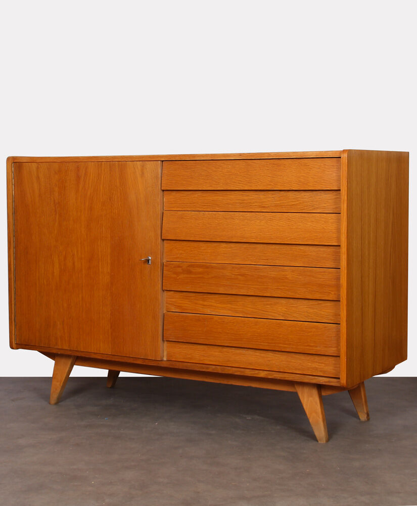 Dresser by Jiri Jiroutek for Interier Praha, model U-458, 1960