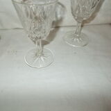 Lot 7 wine glasses and 2 standing water glasses