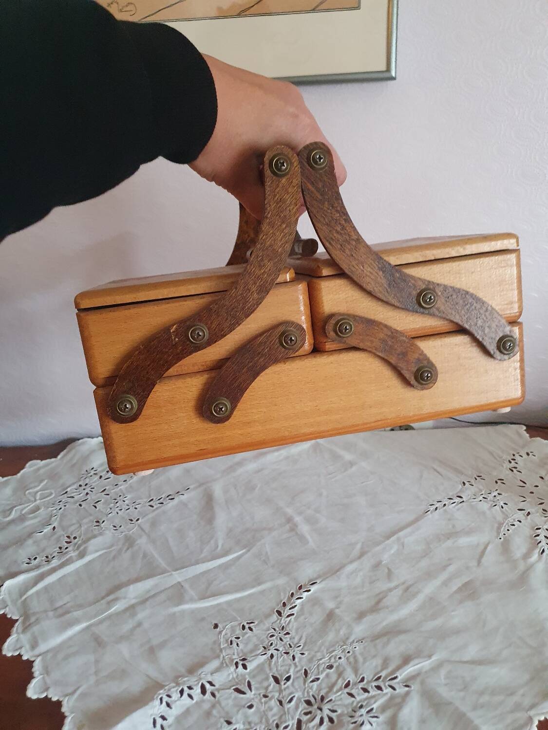 Small wooden sewing box worker