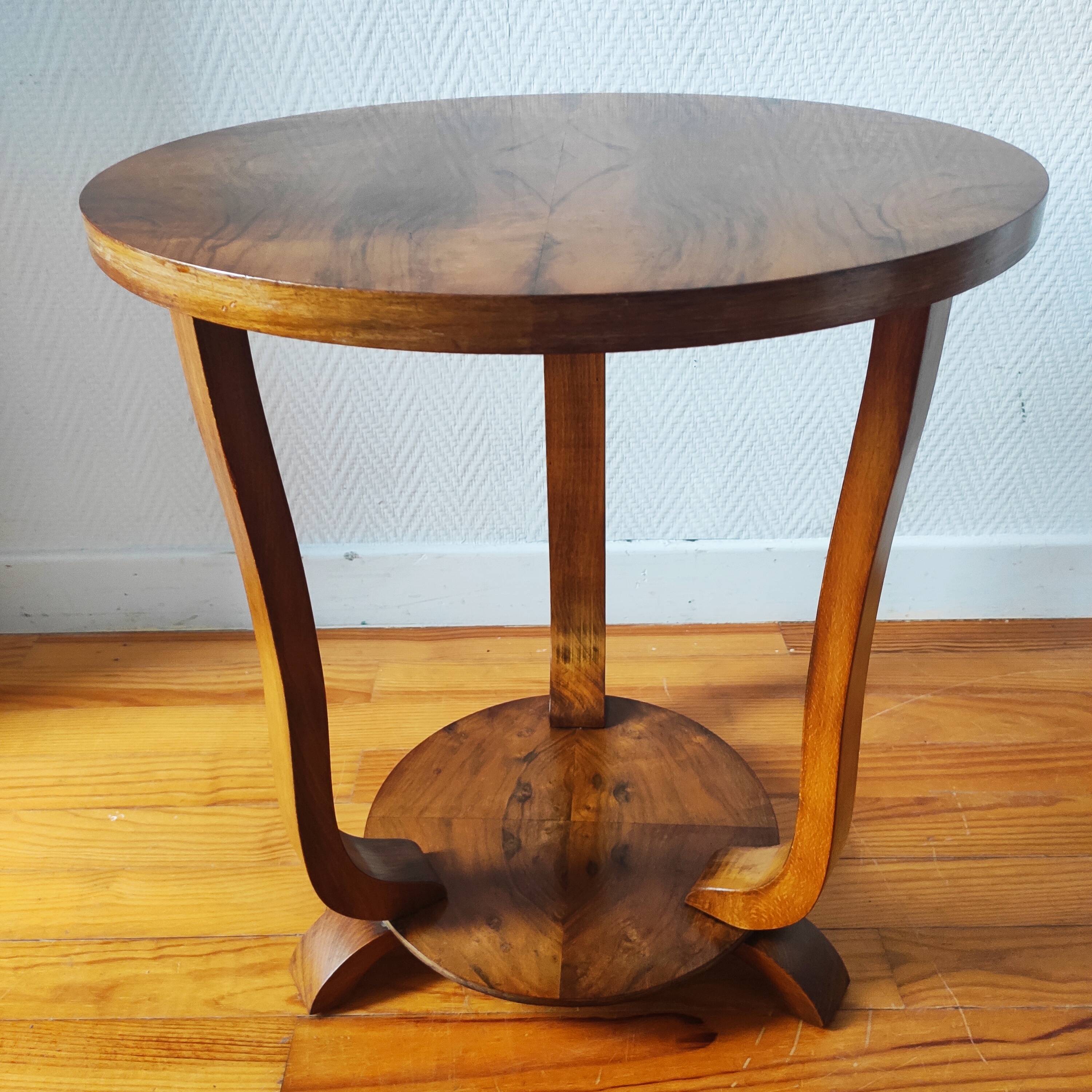 Art Deco pedestal table