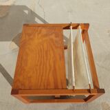 Table basse porte revues scandinave