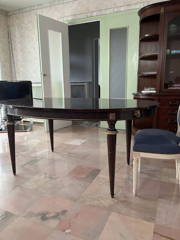 Table ovale extensible style Louis XVI