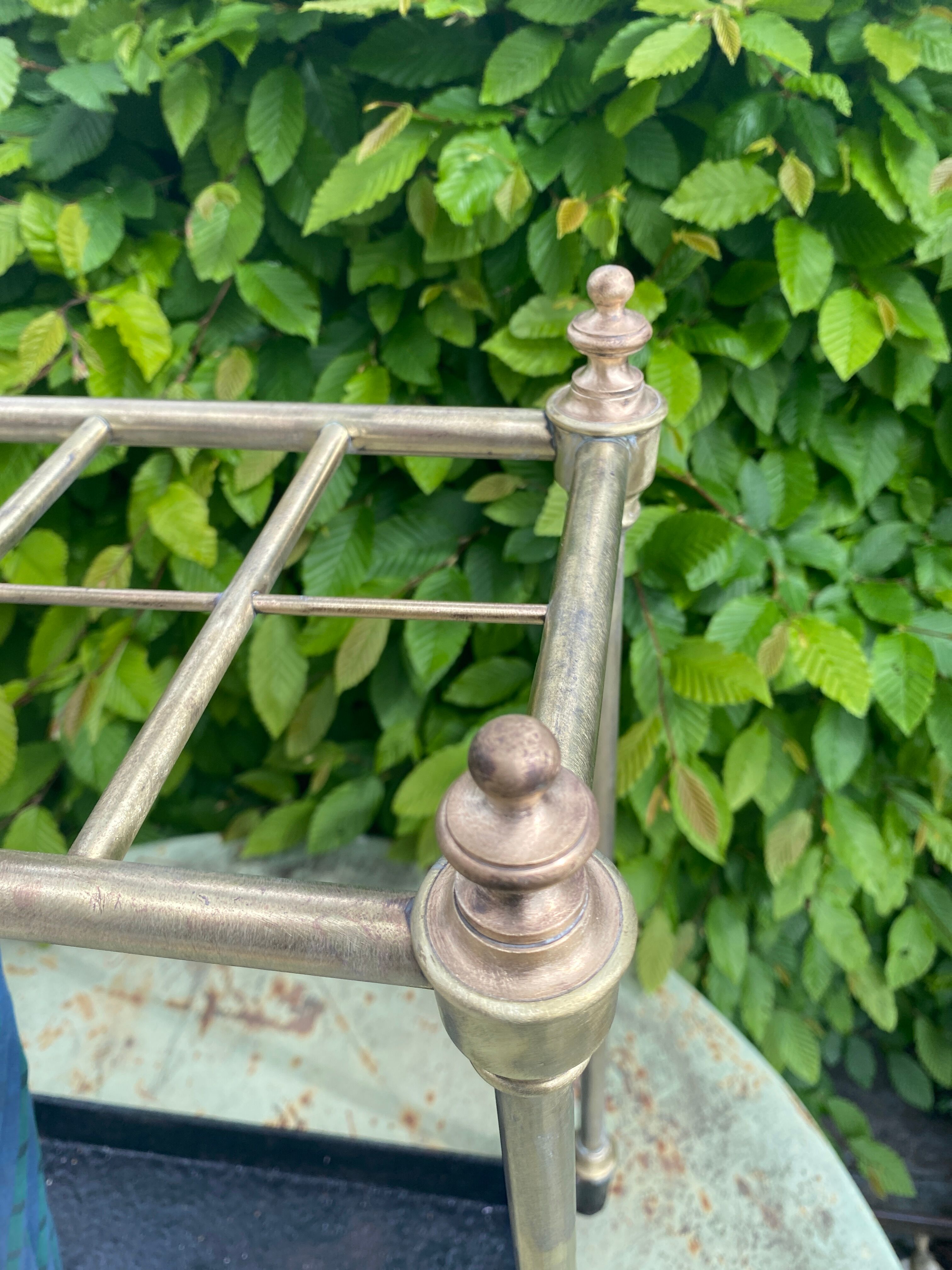 Umbrella holder XIX in brass and cast iron