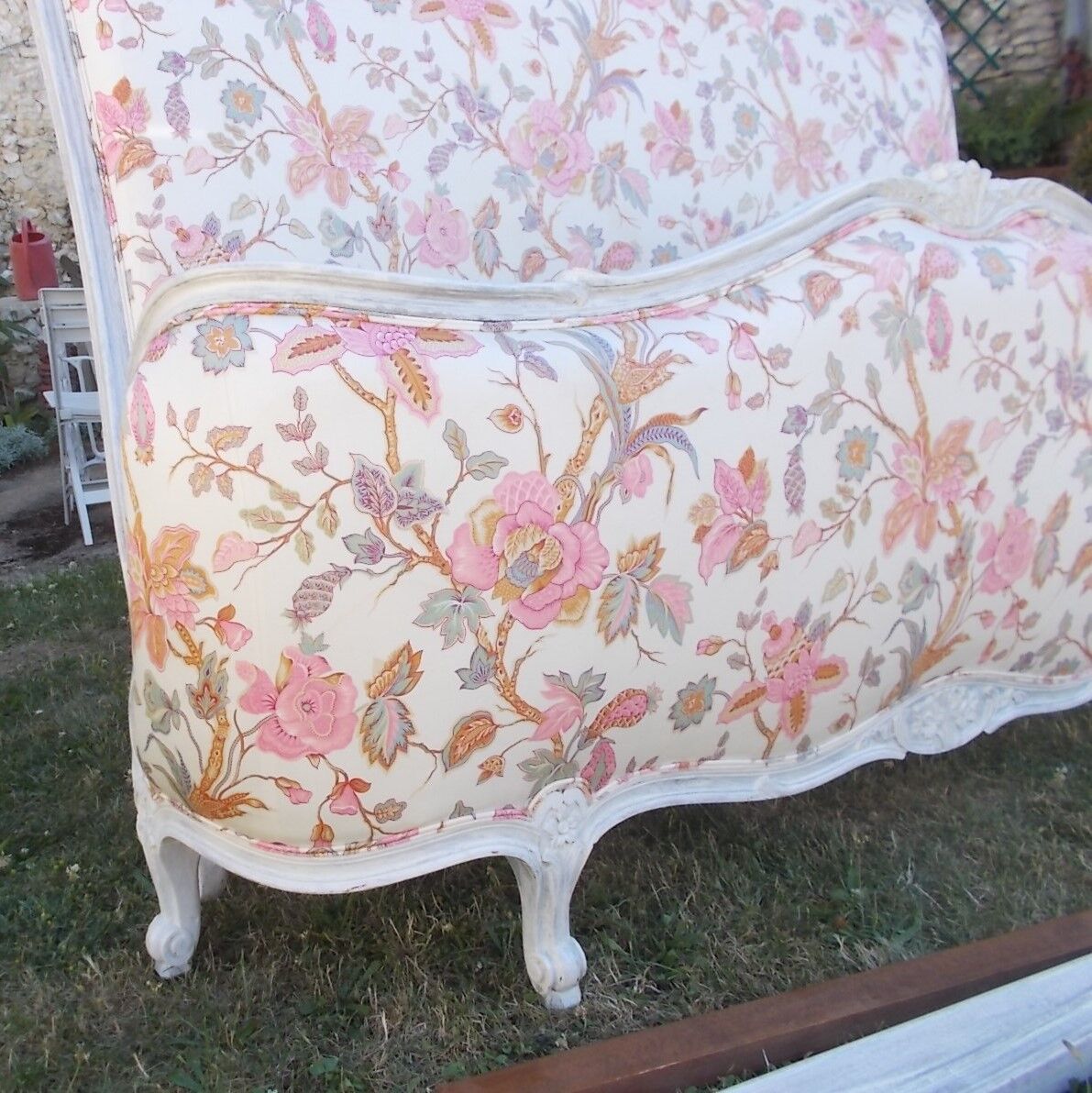 Double recycle bin bed