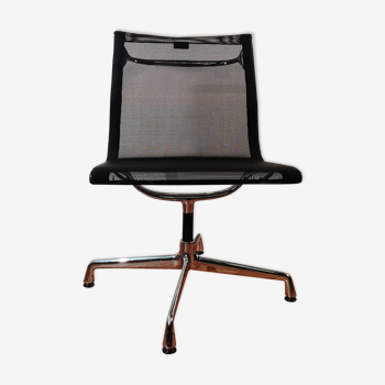 EA105 Office Chair, Eames