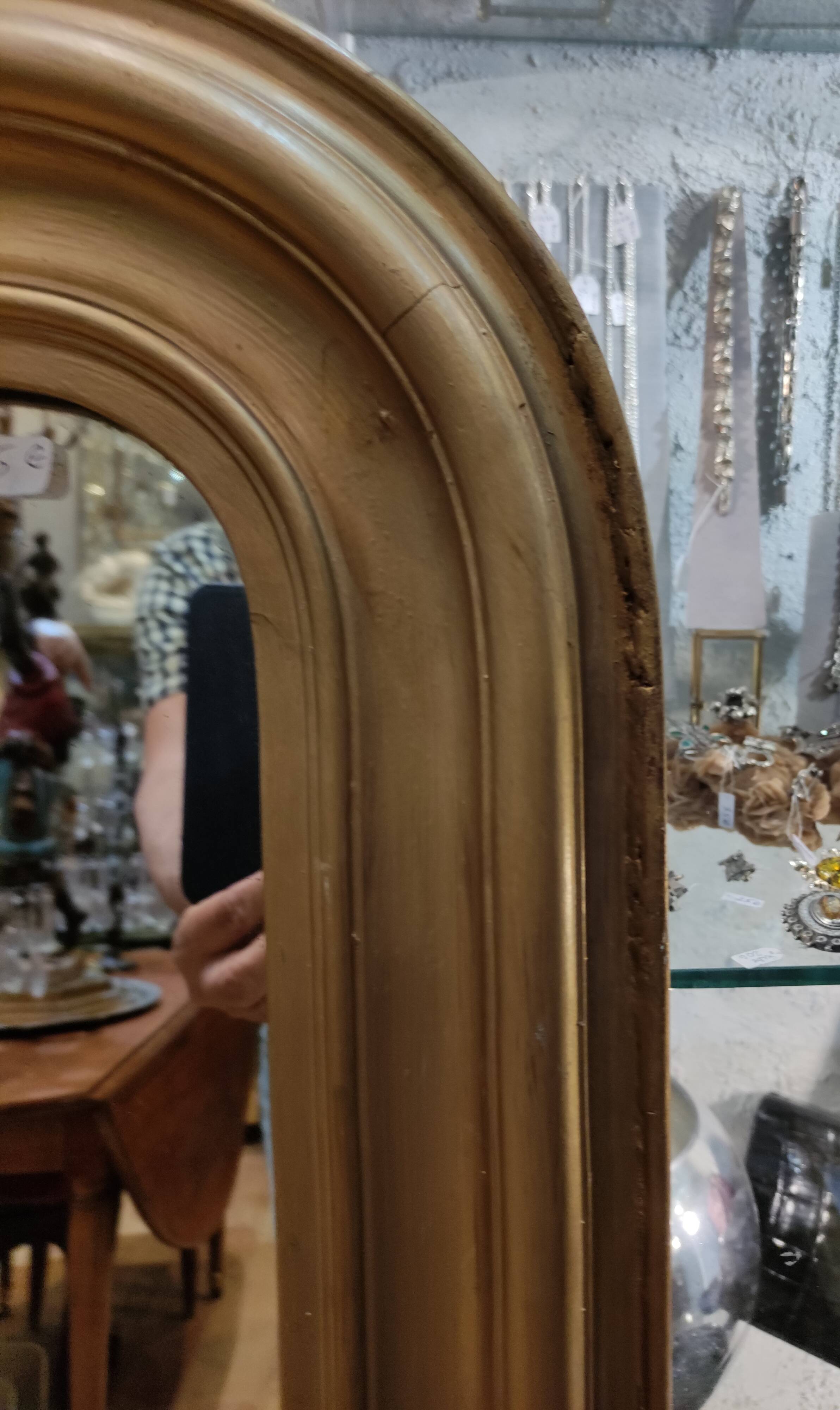 Miroir de style Louis-Philippe
