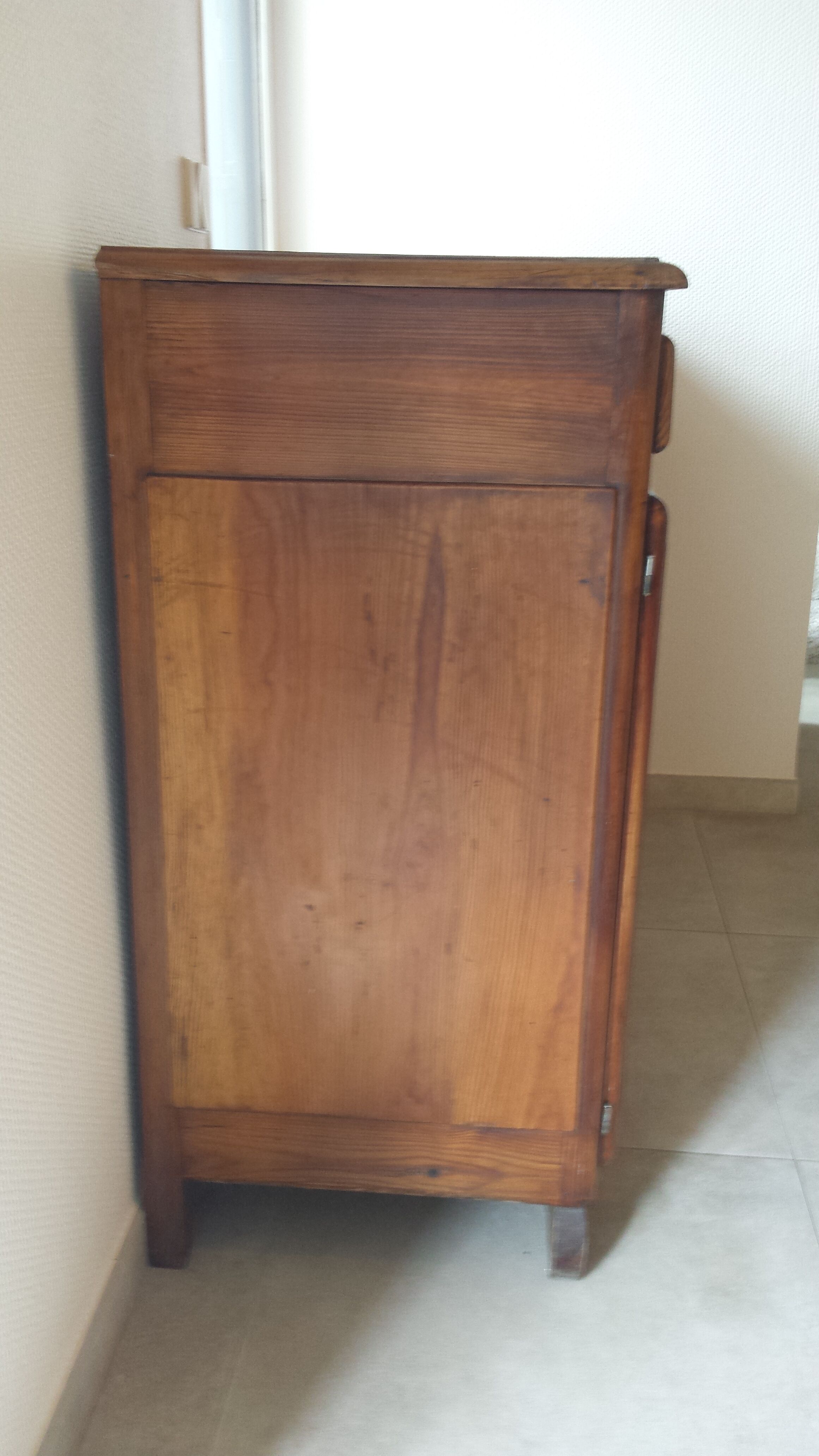 Mado buffet low solid wood