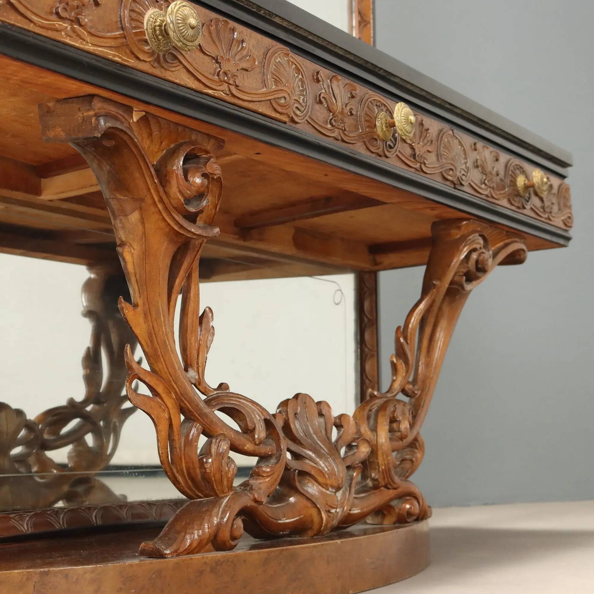 Antique console with a walnut mirror and green marble, Italy, 20th century.