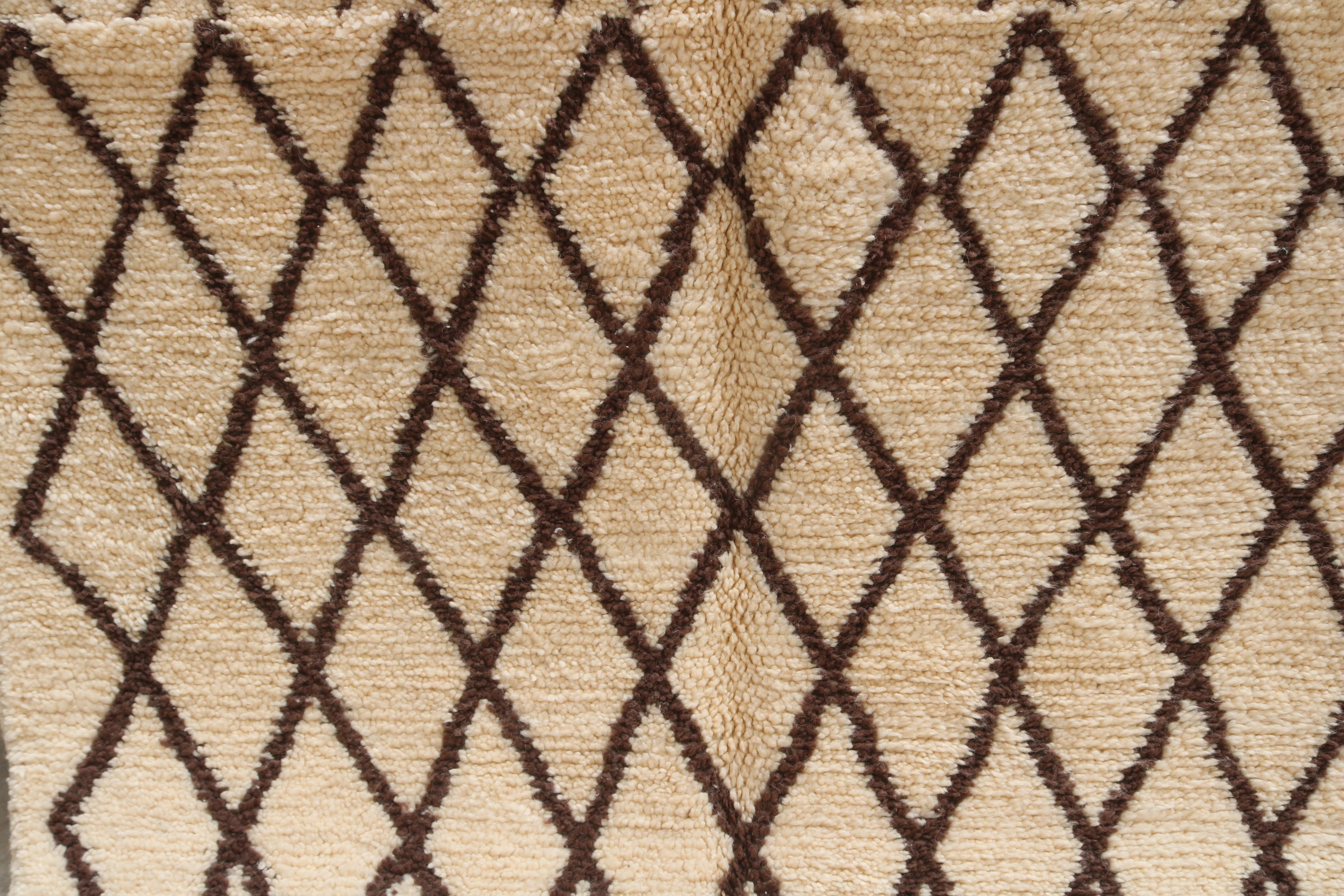 Beni Ouarain rug, 250 x 155 cm - AZ854