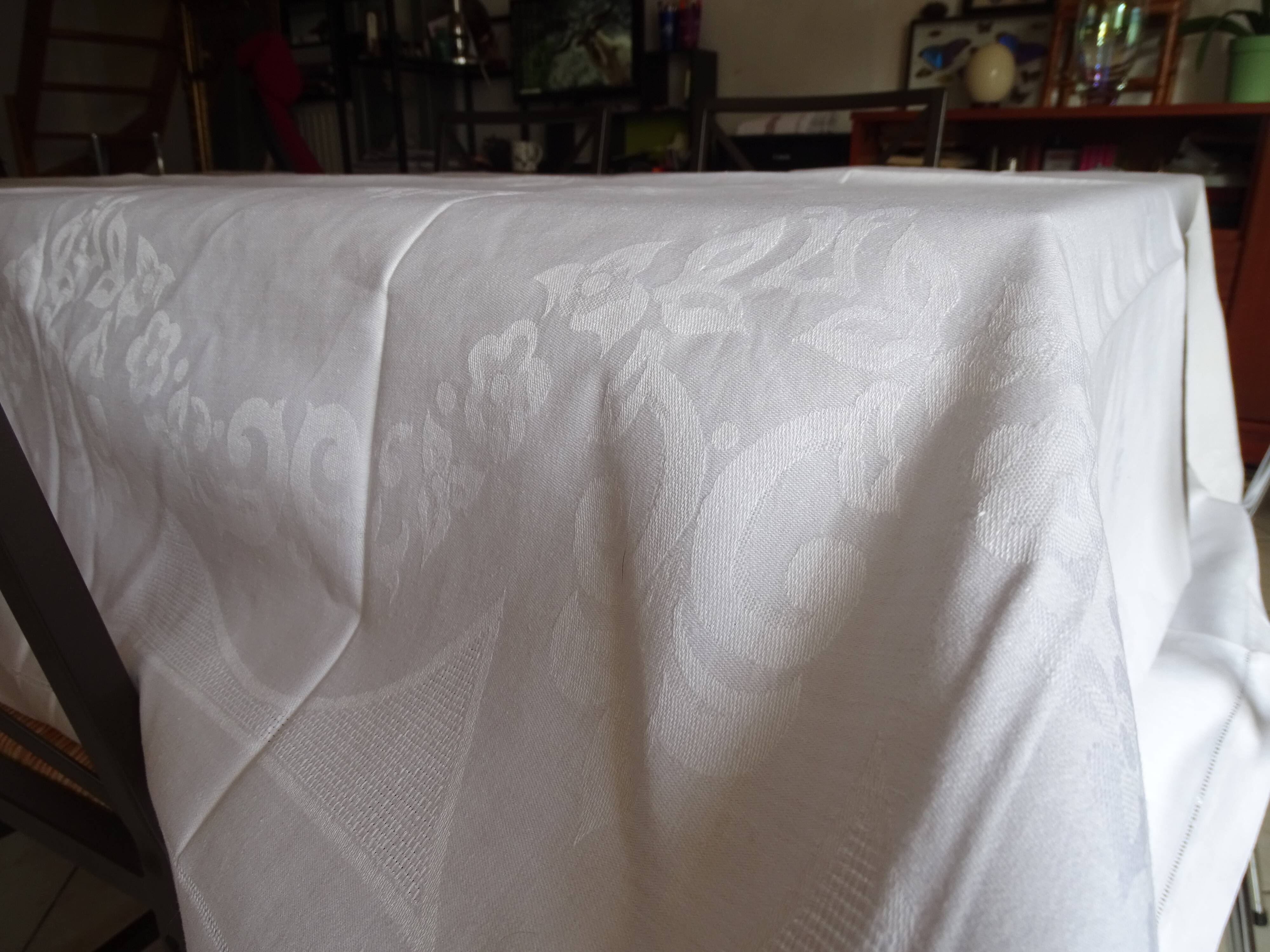 Art Deco damassed tablecloth and monogram 270 x 155