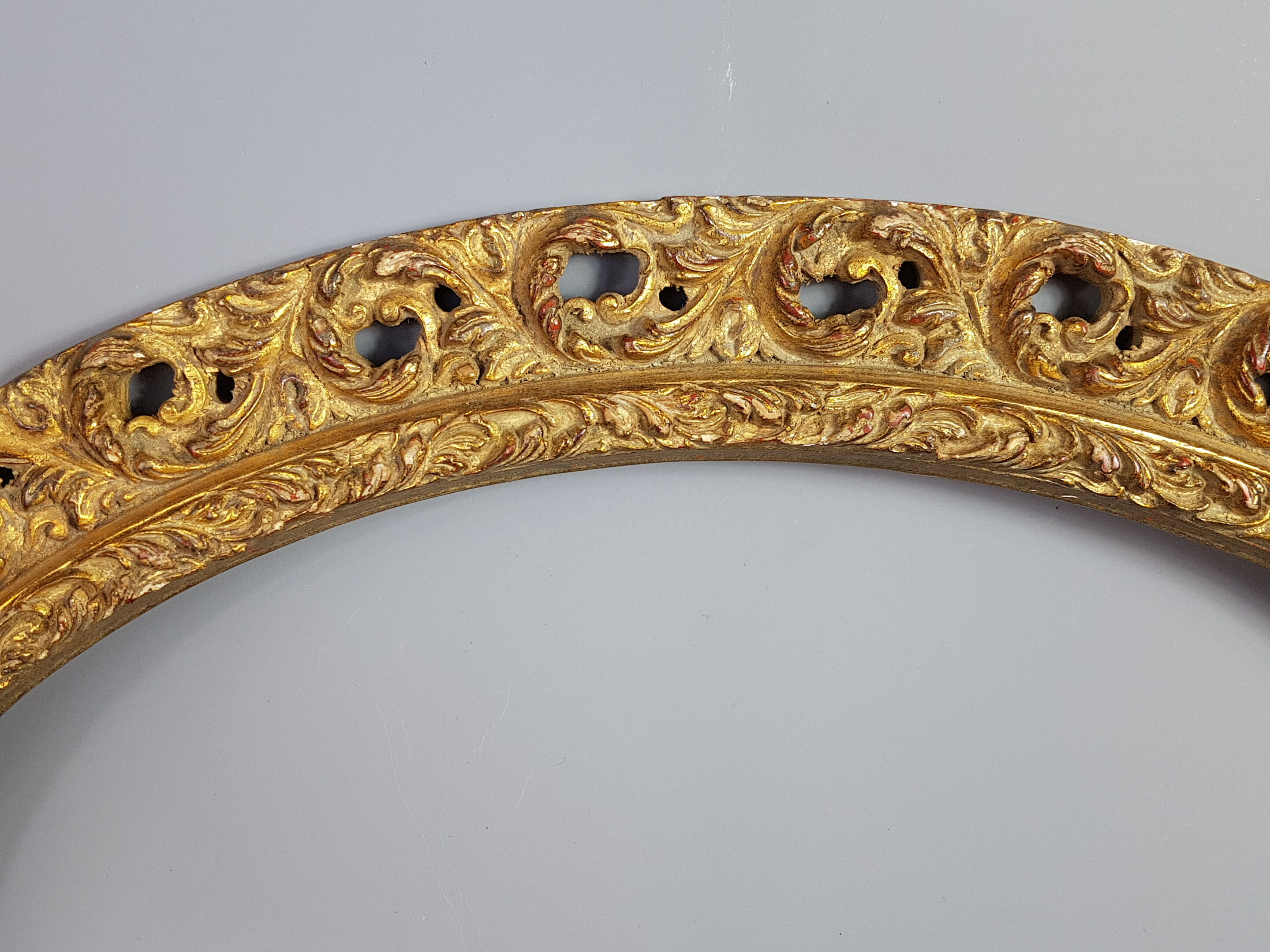 Old oval frame open wood