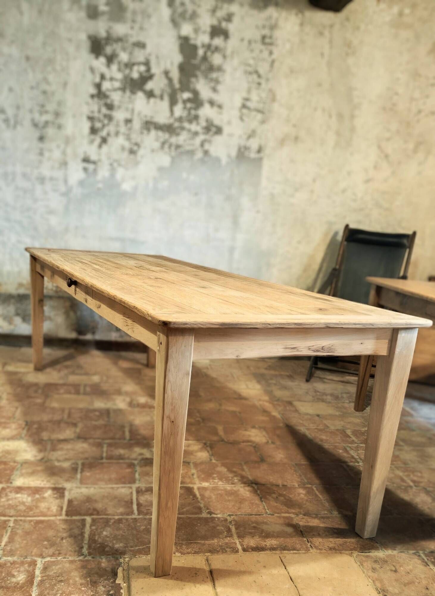 Solid oak farmhouse table "brut" 247x89, top "chocolate oak"