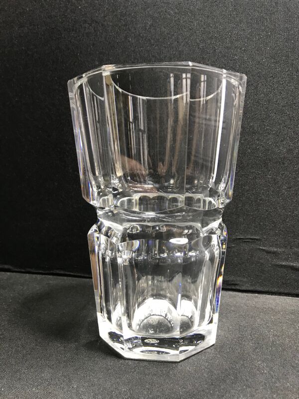Vase en cristal de Baccarat modèle Edith