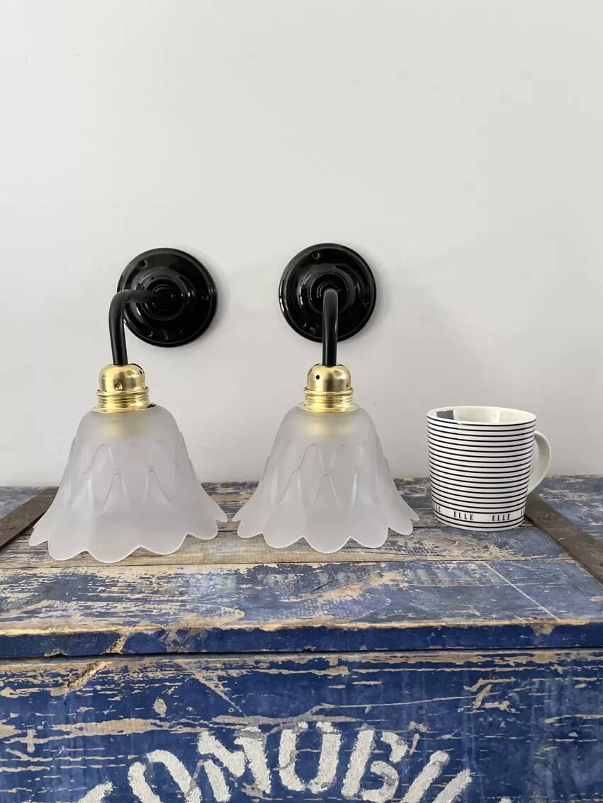 Set of two Art Deco wall lights
