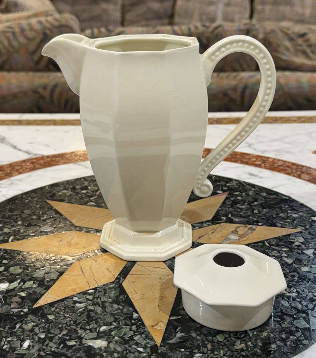 Octagonal jug Creil and Montereau model Pearls - 19th century