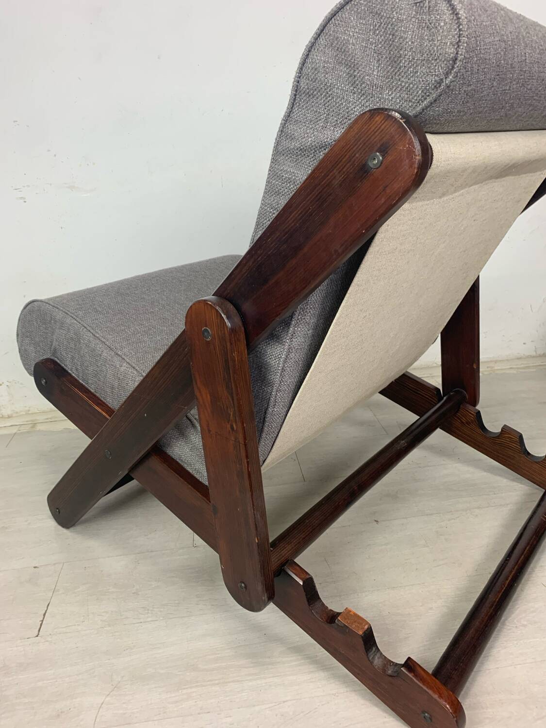 Pair of folding armchairs