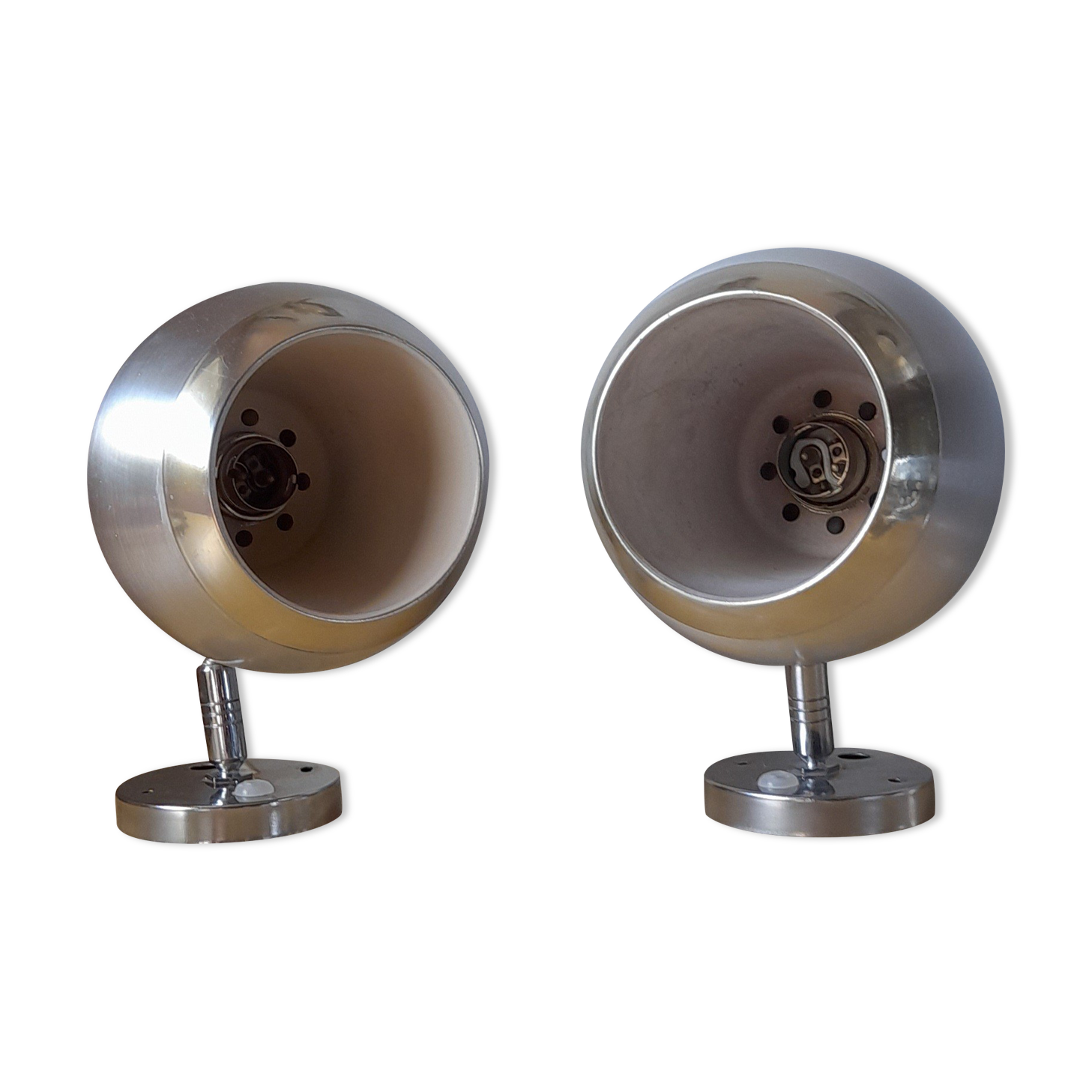 Pair of eyeball spots, Alumininor