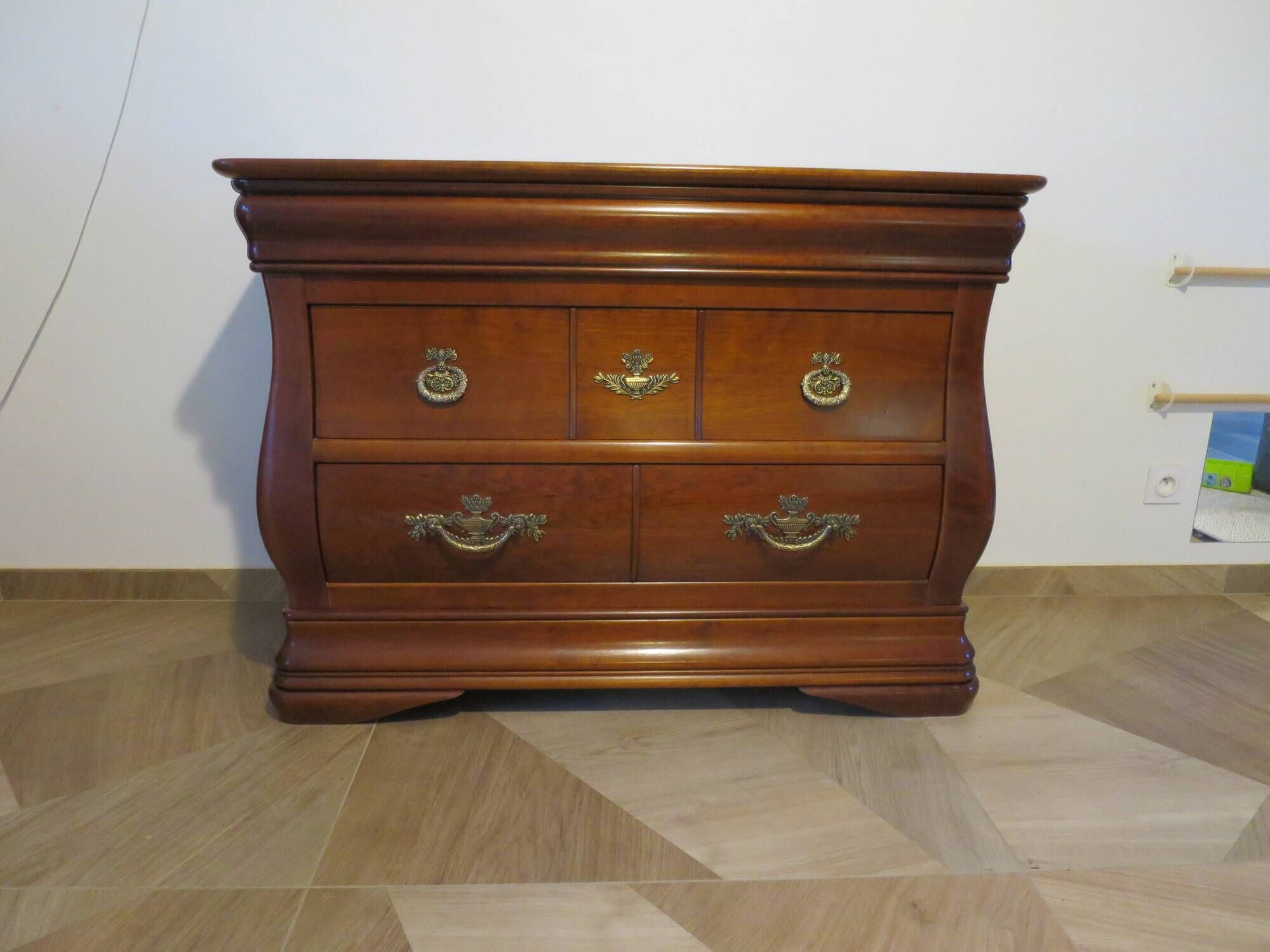 Rare - Pretty English chest of drawers - 3 drawers - solid wood "tomb" chest of drawers - Sourisseau cabinetmaker
