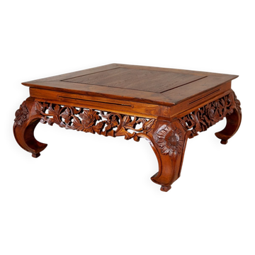 Table basse en chêne richement décorée, années 1950