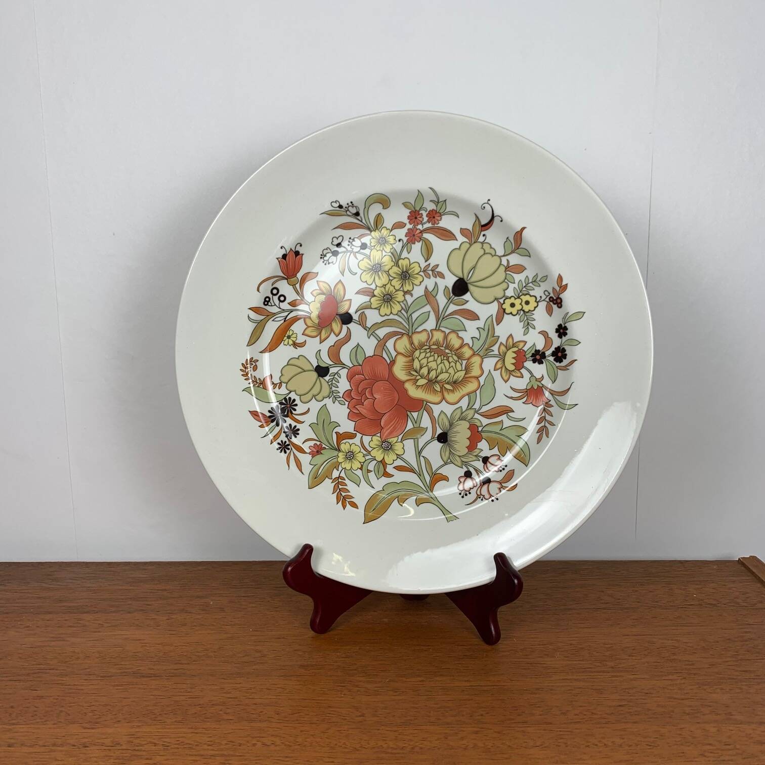 Very large ironstone dish Staffordshire, Burleigh, England