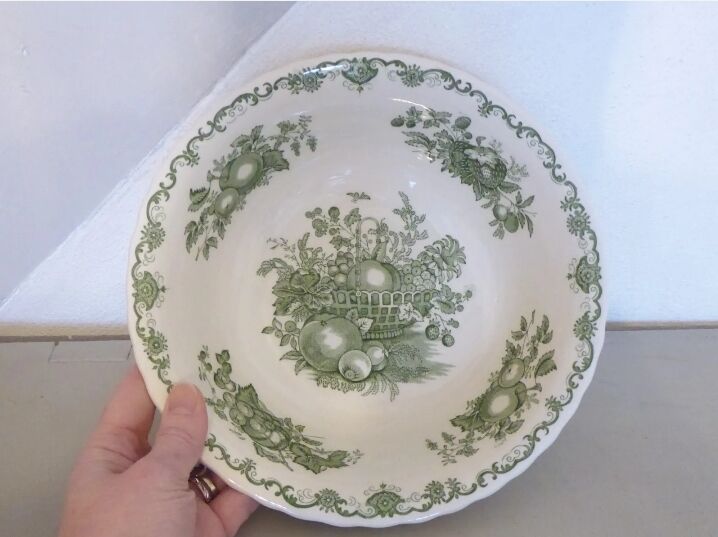 Mason's hollow round dish