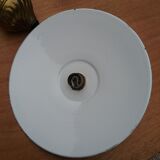 Hanging lamp goes up and down