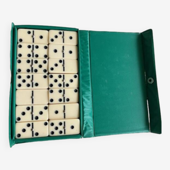 Domino box