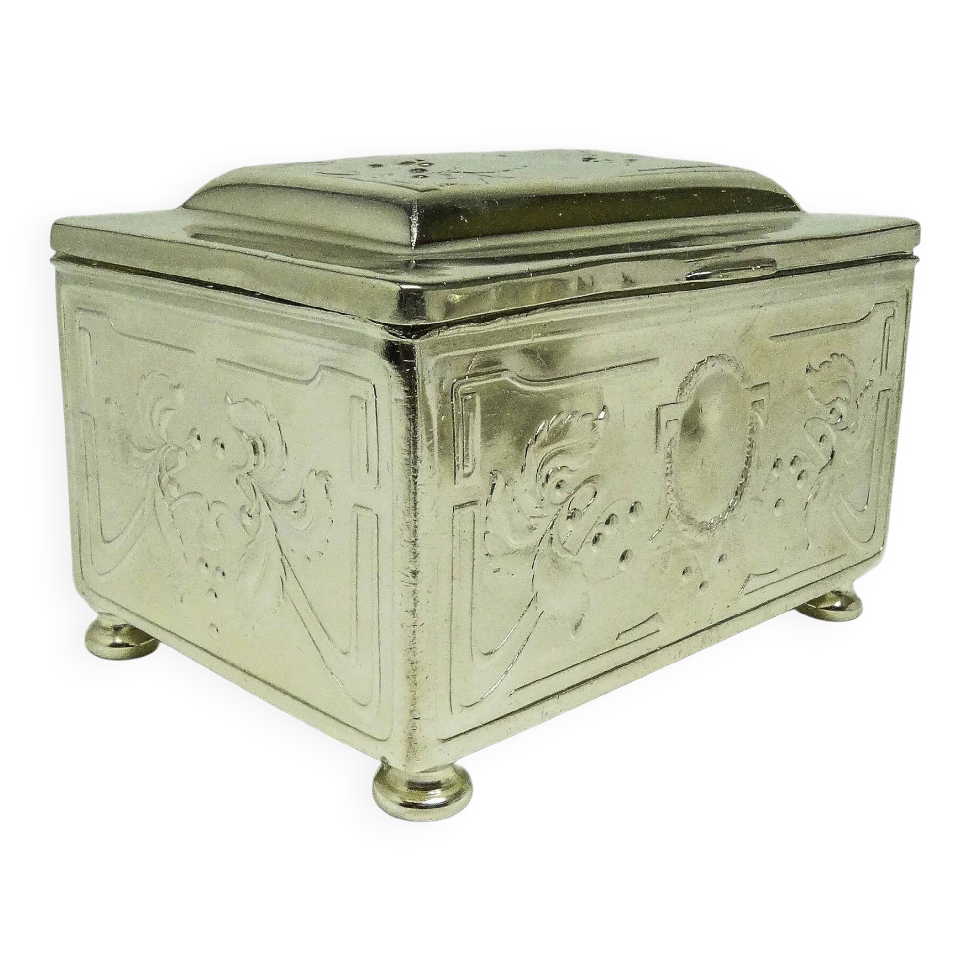 Sugar bowl, Art Nouveau, silver-plated brass, Poland, early 20th century