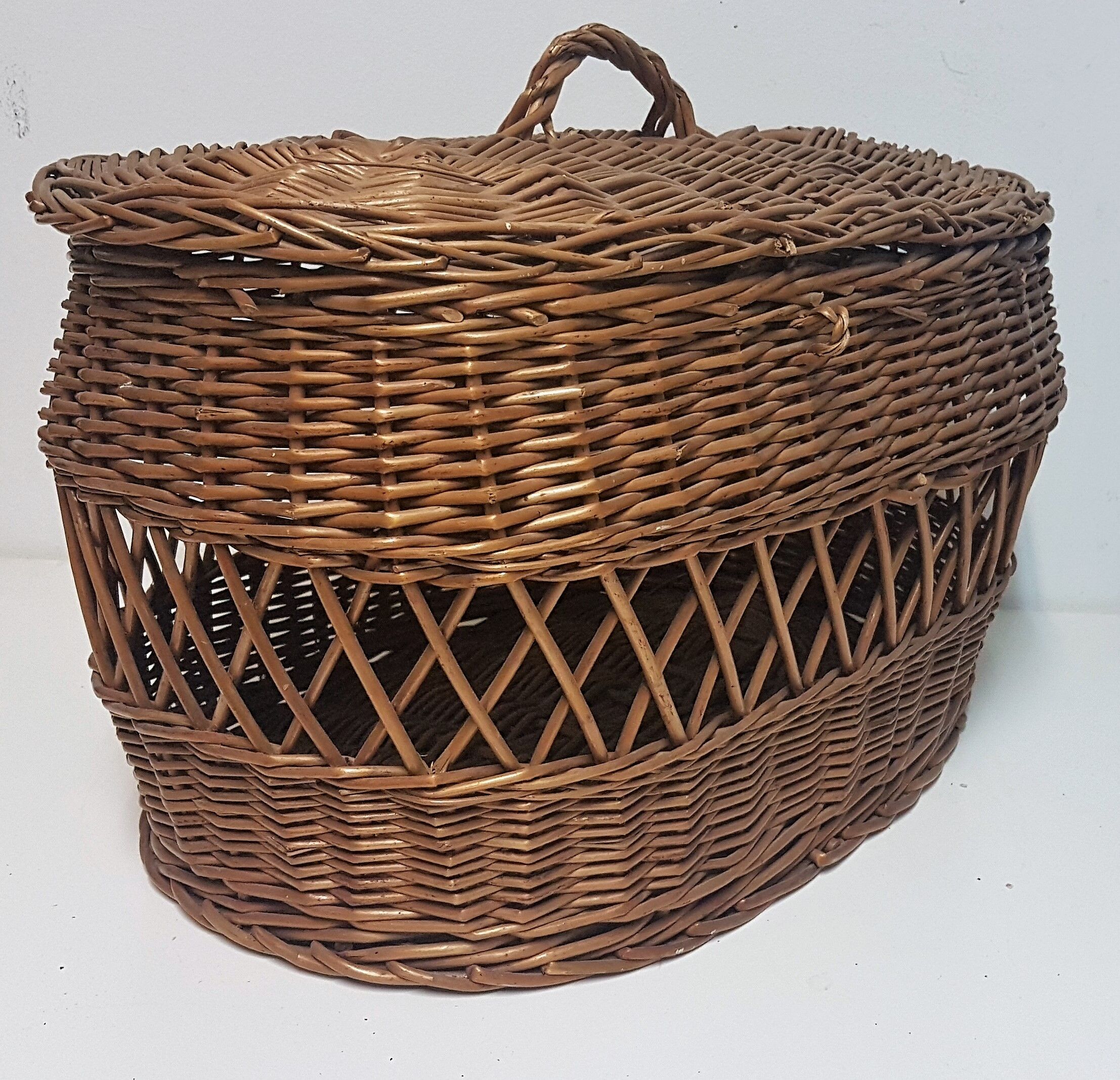 Rattan basket