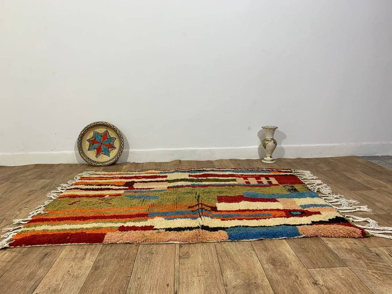 Handmade moroccan berber rug 170 x 120 cm