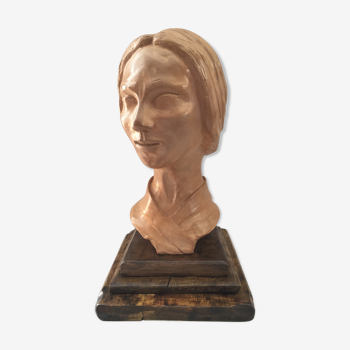 Bust in raw earth of atelier bust face of woman signed j.c.g.