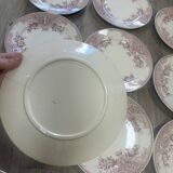 Assiettes à motifs floraux