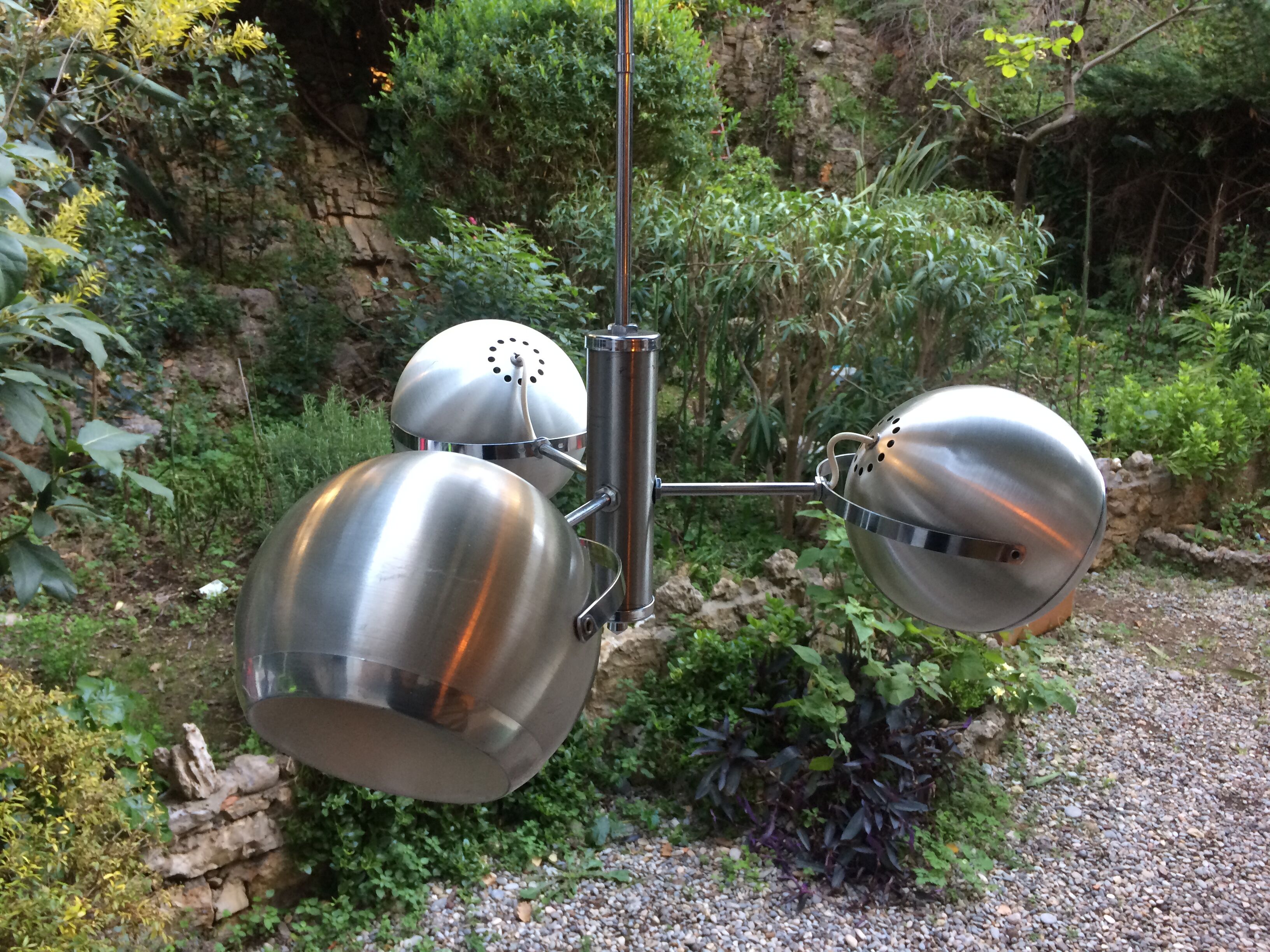 Eyeball Chandelier 3 arms