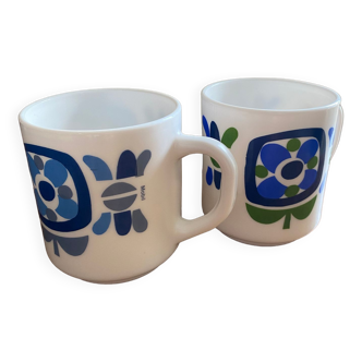Two Mobil cups