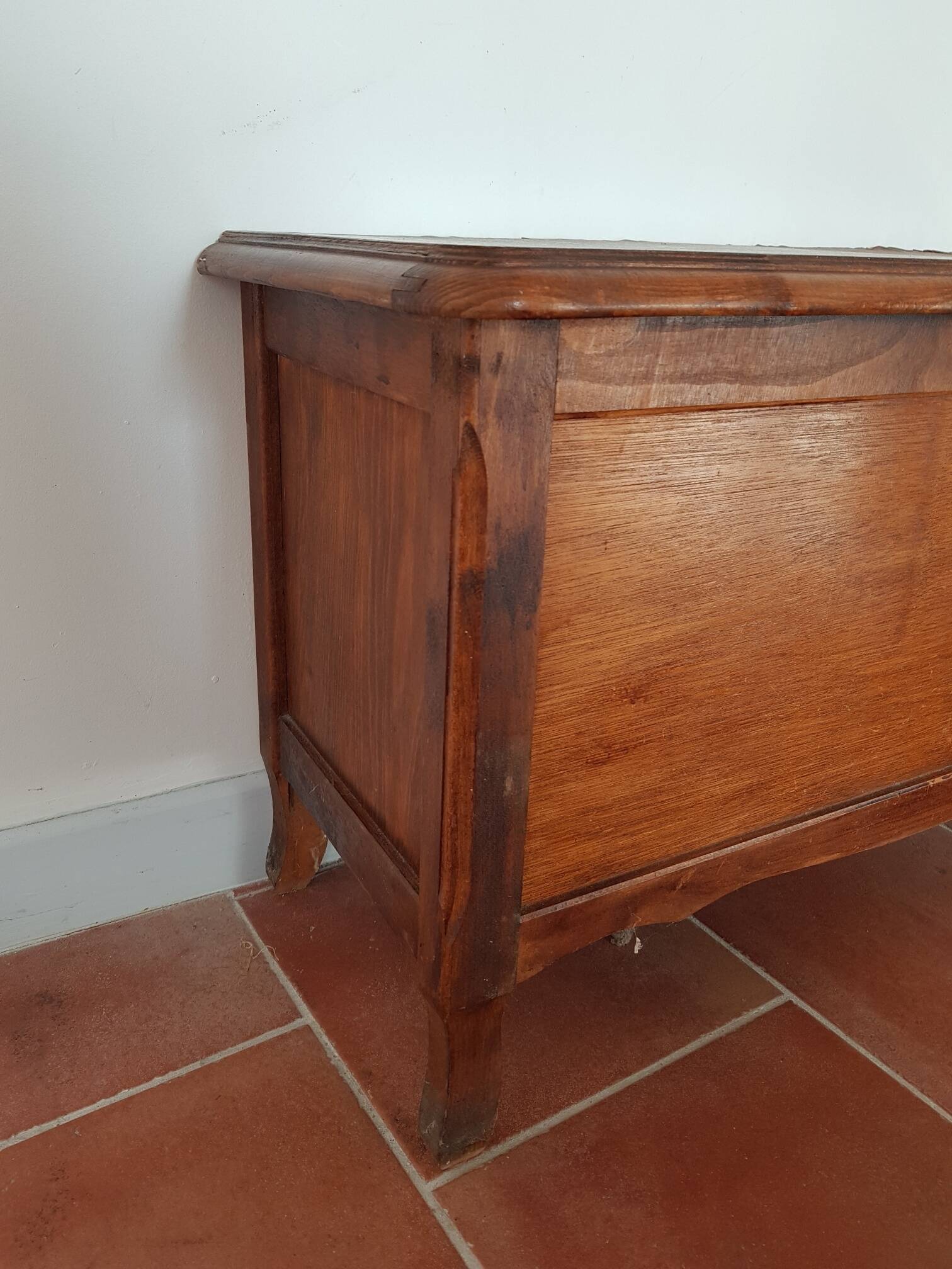 Vintage toy box 1970