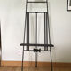 Easel