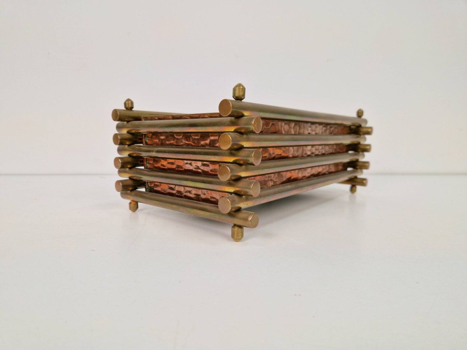 Edwardian Sculptural Copper Planter, England, 1920