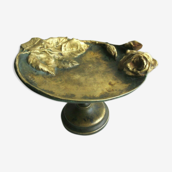 Coupe vide-poche art nouveau en bronze sculpté de roses signé e. urbain