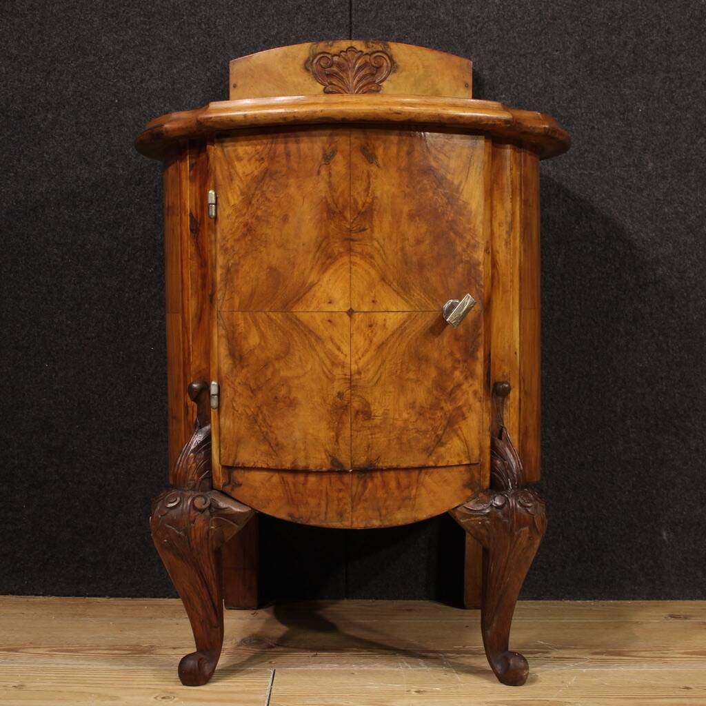 Pair of 20th Century Italian Nightstands