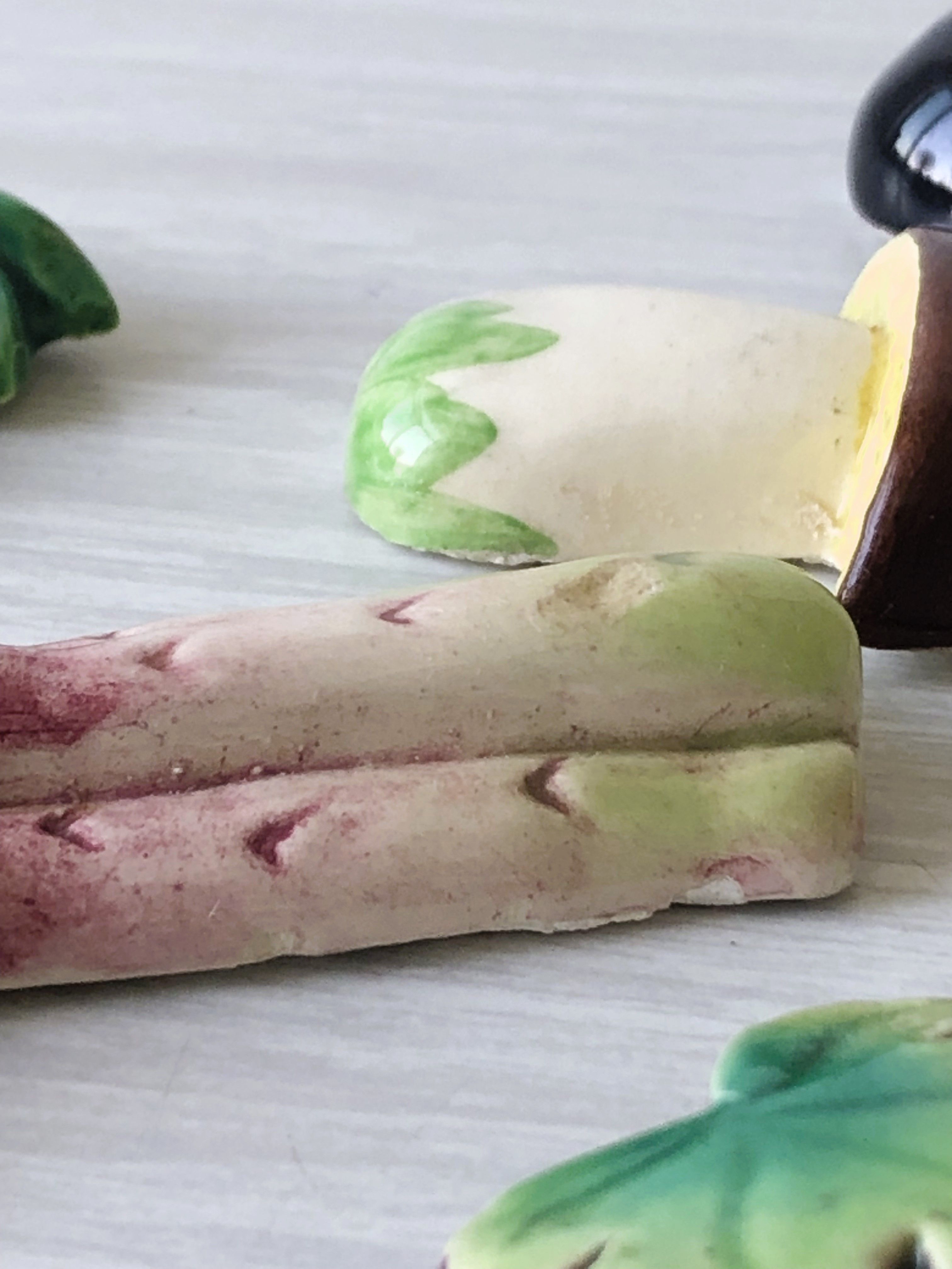 Set of Vallauris fruit and vegetable knife holders